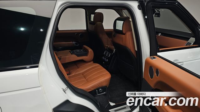 Land Rover Range Rover (IV) 5.0 SC AB 2017 — фото 12