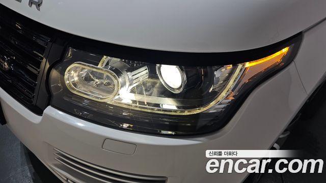 Land Rover Range Rover (IV) 5.0 SC AB 2017 — фото 22
