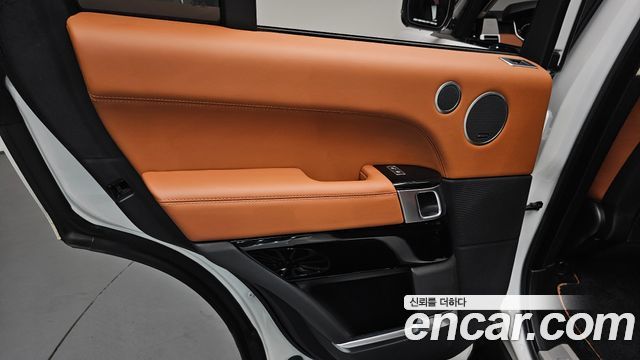 Land Rover Range Rover (IV) 5.0 SC AB 2017 — фото 25