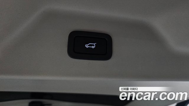 Land Rover Range Rover (IV) 5.0 SC AB 2017 — фото 39