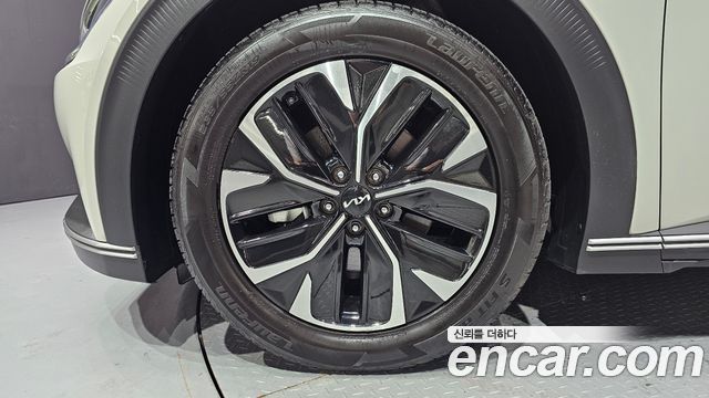 Kia EV6 Long Range Air 2022 — фото 5