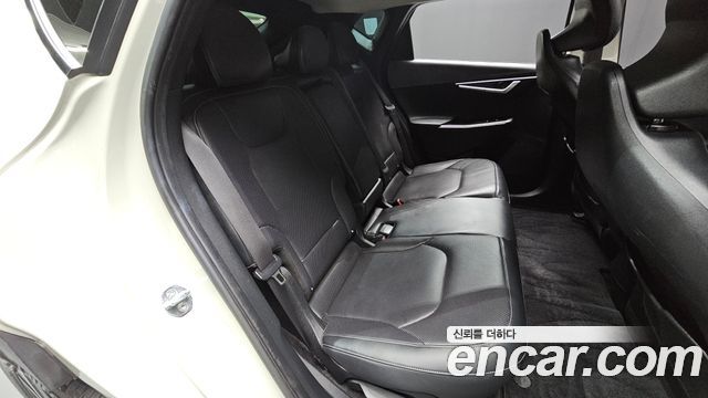 Kia EV6 Long Range Air 2022 — фото 11