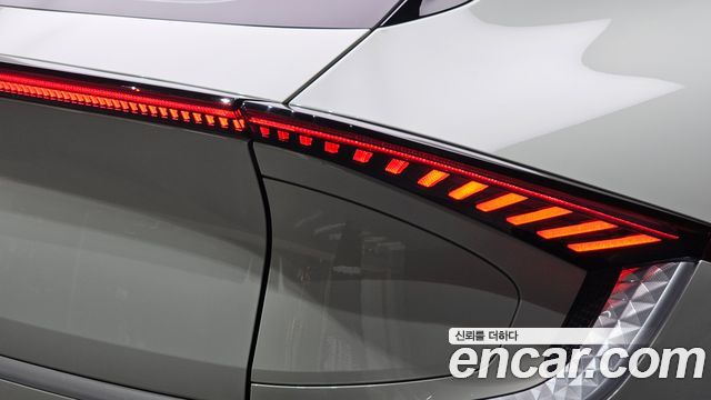 Kia EV6 Long Range Air 2022 — фото 23