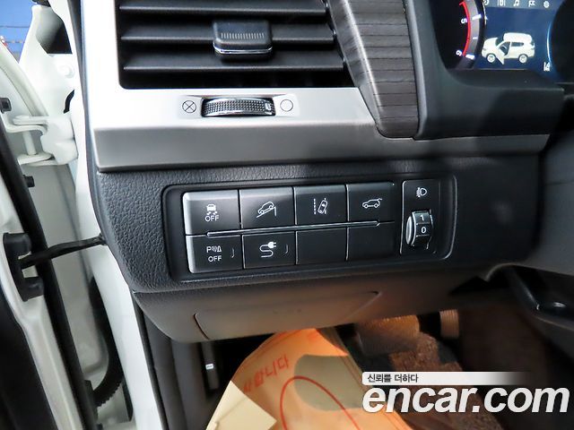 KG Mobility (SsangYong) G4 Rexton Diesel 2.2 4WD Majesty 2018 — фото 20