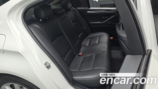 BMW 5 Series (F10) 520d M Aero Dynamic 2016 — фото 11