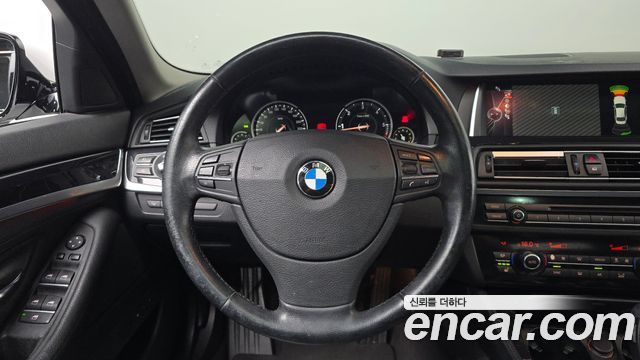 BMW 5 Series (F10) 520d M Aero Dynamic 2016 — фото 13