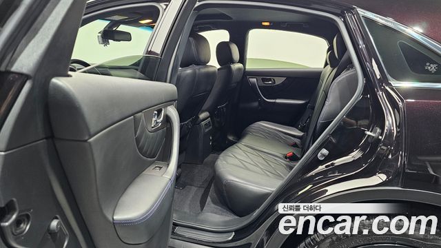 Infiniti QX70 3.7 AWD 2017 — фото 11