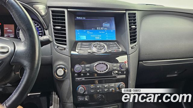 Infiniti QX70 3.7 AWD 2017 — фото 14