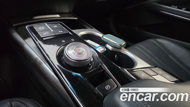 Kia K8 2.5 Gasoline 2WD Noblesse 2022 — фото 9