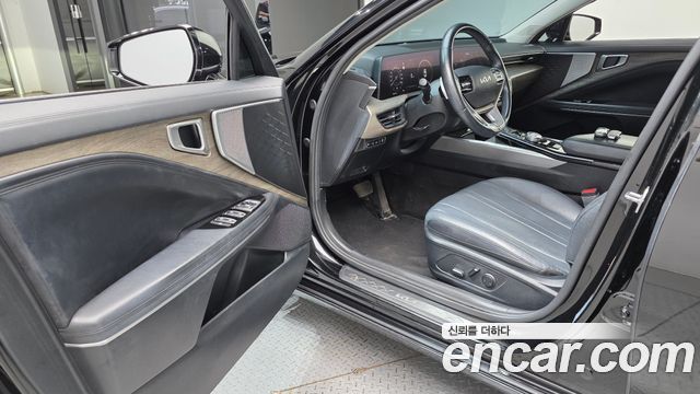 Kia K8 2.5 Gasoline 2WD Noblesse 2022 — фото 10