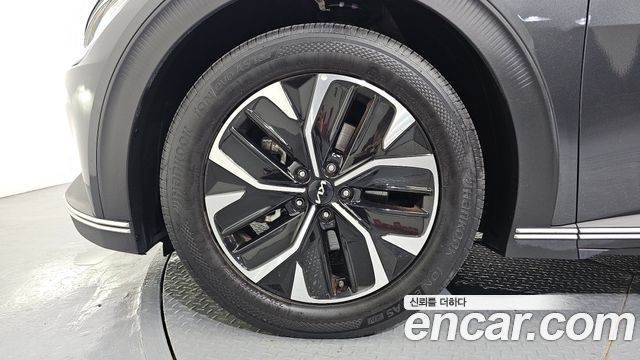 Kia EV6 Long Range Air 2022 — фото 5