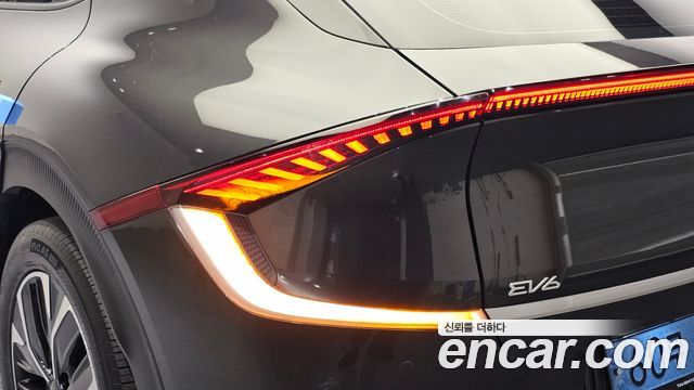 Kia EV6 Long Range Air 2022 — фото 23