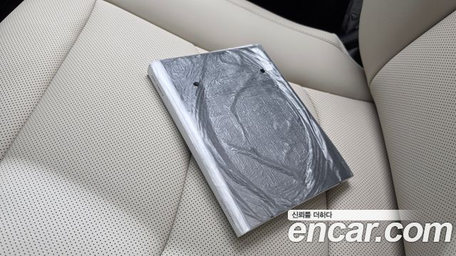 Genesis GV70 2.5T Gasoline 2WD 2025 — фото 15