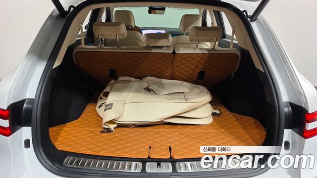Genesis GV70 2.5T Gasoline 2WD 2025 — фото 18