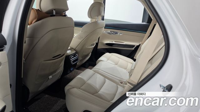 Genesis GV70 2.5T Gasoline 2WD 2025 — фото 19