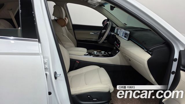 Genesis GV70 2.5T Gasoline 2WD 2025 — фото 26