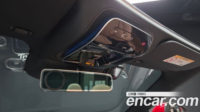 Mercedes-Benz CLE-Class (C236) CLE200 Cabriolet 2024 — фото 18