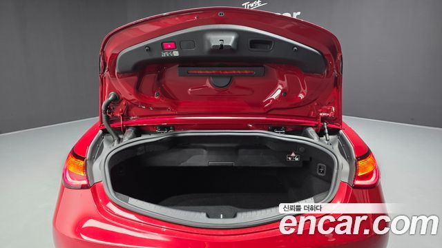 Mercedes-Benz CLE-Class (C236) CLE200 Cabriolet 2024 — фото 20