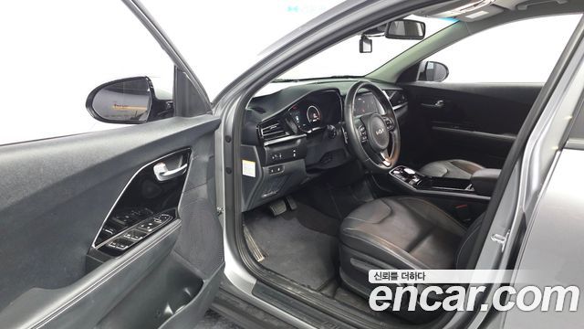 Kia Niro EV Prestige 2022 — фото 10