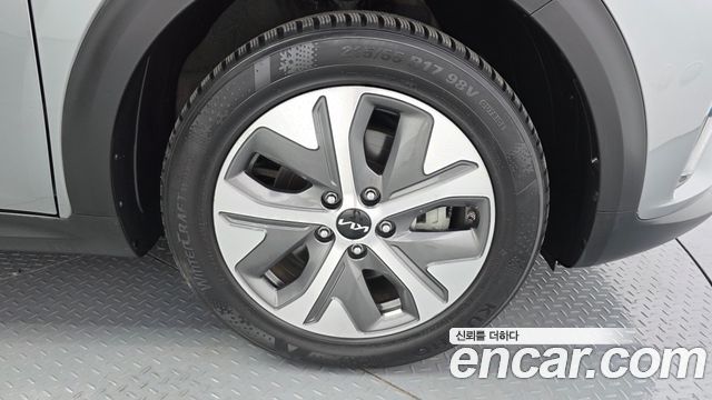 Kia Niro EV Prestige 2022 — фото 21