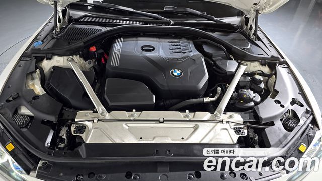 BMW 4 Series (G22) 420i First Edition GranCoupe 2022 — фото 6