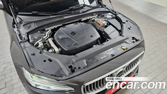 Volvo S90 T8 AWD Inscription 2021 — фото 6