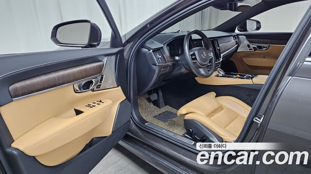 Volvo S90 T8 AWD Inscription 2021 — фото 10