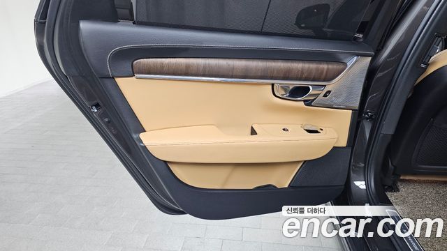 Volvo S90 T8 AWD Inscription 2021 — фото 25