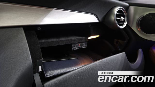 Mercedes-Benz C-Class (W205) C220 d 4MATIC Coupe 2019 — фото 38