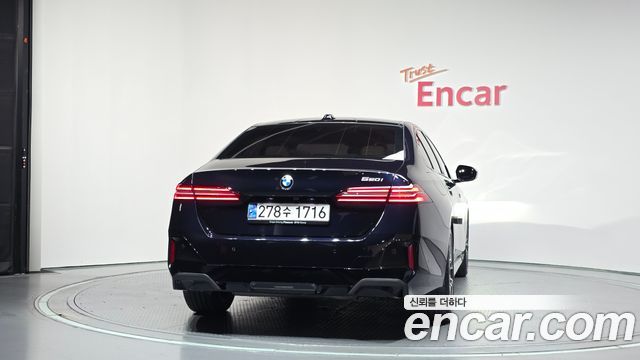 BMW 5 Series (G60) 520i M Sport 2025 — фото 4