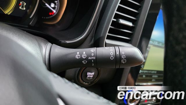 Renault Korea QM6 2.0 LPe RE Signature 2WD 2023 — фото 30
