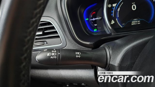 Renault Korea QM6 2.0 GDe RE Signature 2WD 2021 — фото 28