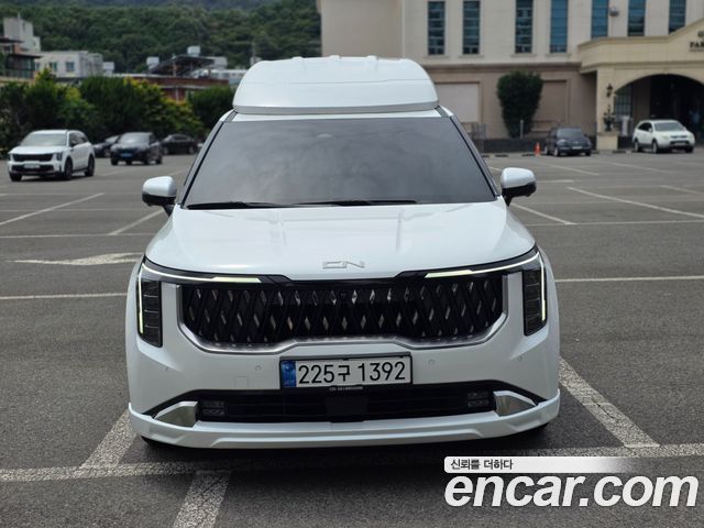 Kia Carnival (IV) Gasoline 9-Seater Hi Limousine (7-seater Limousine(Special vehicle) 2025 — фото 1