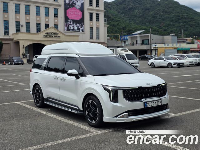Kia Carnival (IV) Gasoline 9-Seater Hi Limousine (7-seater Limousine(Special vehicle) 2025 — фото 2
