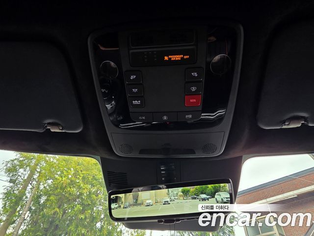 Kia Carnival (IV) Gasoline 9-Seater Hi Limousine (7-seater Limousine(Special vehicle) 2025 — фото 16