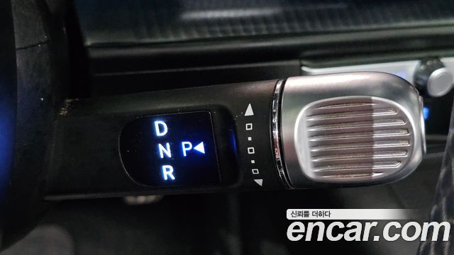 Hyundai Ioniq 6 Long Range AWD Prestige 2023 — фото 9