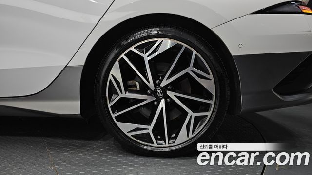 Hyundai Ioniq 6 Long Range AWD Prestige 2023 — фото 27