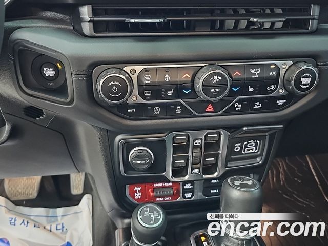 Jeep Wrangler (JL) 2.0 Rubicon Power Top 4Door 2024 — фото 10