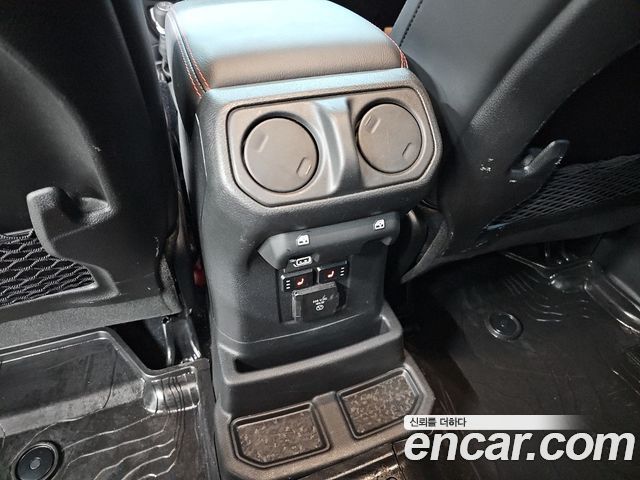 Jeep Wrangler (JL) 2.0 Rubicon Power Top 4Door 2024 — фото 17