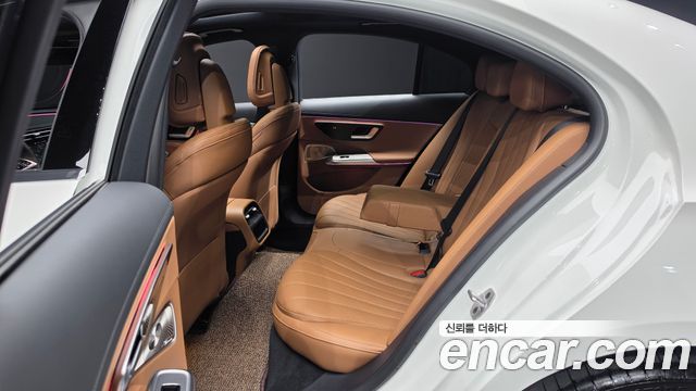 Mercedes-Benz E-Class (W214) E300 4MATIC Exclusive 2025 — фото 11