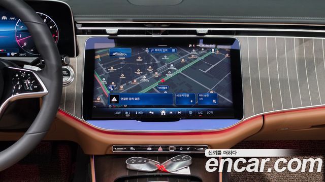 Mercedes-Benz E-Class (W214) E300 4MATIC Exclusive 2025 — фото 13