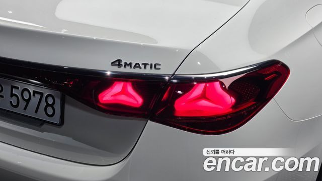 Mercedes-Benz E-Class (W214) E300 4MATIC Exclusive 2025 — фото 23