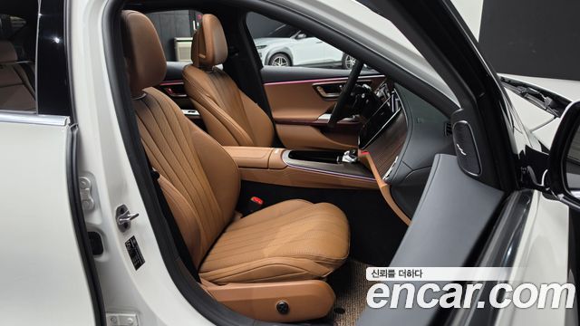 Mercedes-Benz E-Class (W214) E300 4MATIC Exclusive 2025 — фото 26