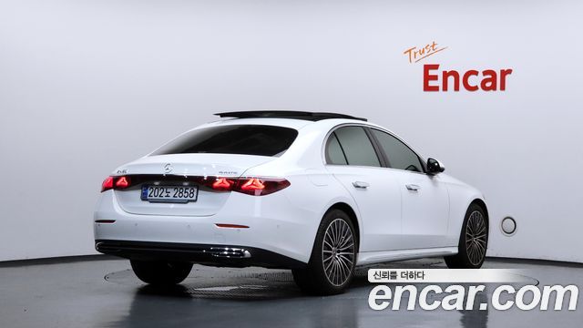 Mercedes-Benz E-Class (W214) E450 4MATIC 2025 — фото 2
