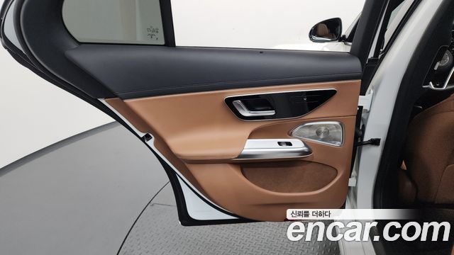 Mercedes-Benz E-Class (W214) E450 4MATIC 2025 — фото 25