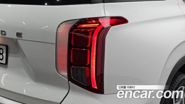 Hyundai Palisade Diesel 2.2 2WD Le Blanc 2024 — фото 23