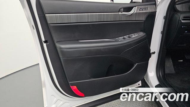 Hyundai Palisade Diesel 2.2 2WD Le Blanc 2024 — фото 24