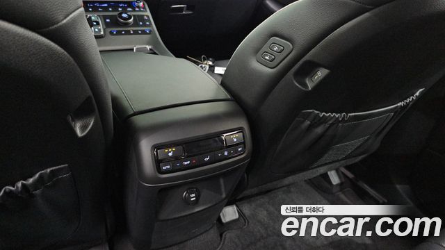 Hyundai Palisade Diesel 2.2 2WD Le Blanc 2024 — фото 31