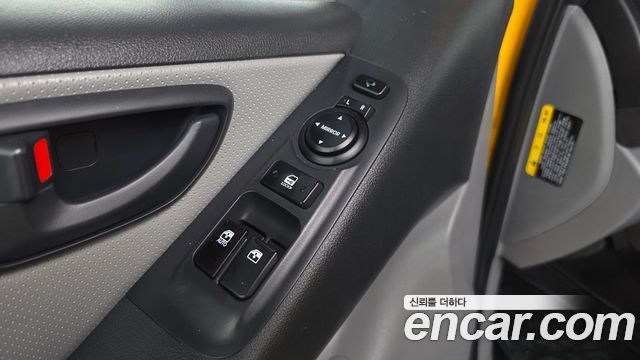 Hyundai Grand Starex Van 5-Seater Smart 2021 — фото 16