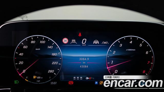 Mercedes-Benz E-Class (W214) E300 4MATIC AMG Line 2024 — фото 8